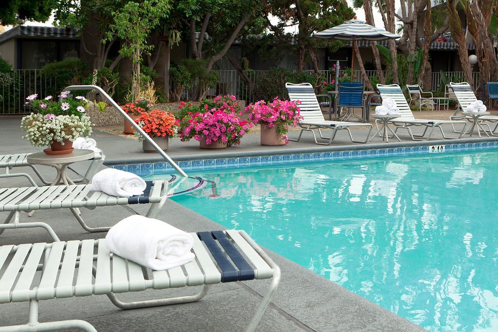 Travelodge Hotel At Lax Λος Άντζελες Εξωτερικό φωτογραφία