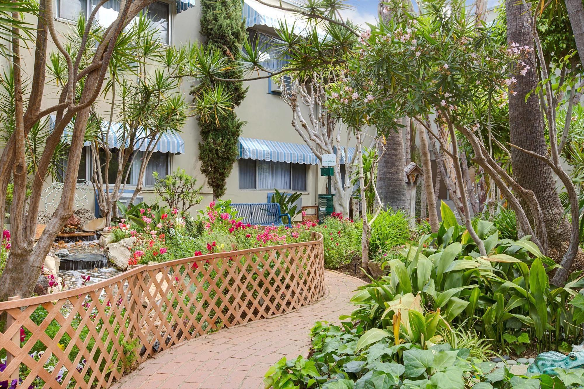 Travelodge Hotel At Lax Λος Άντζελες Εξωτερικό φωτογραφία