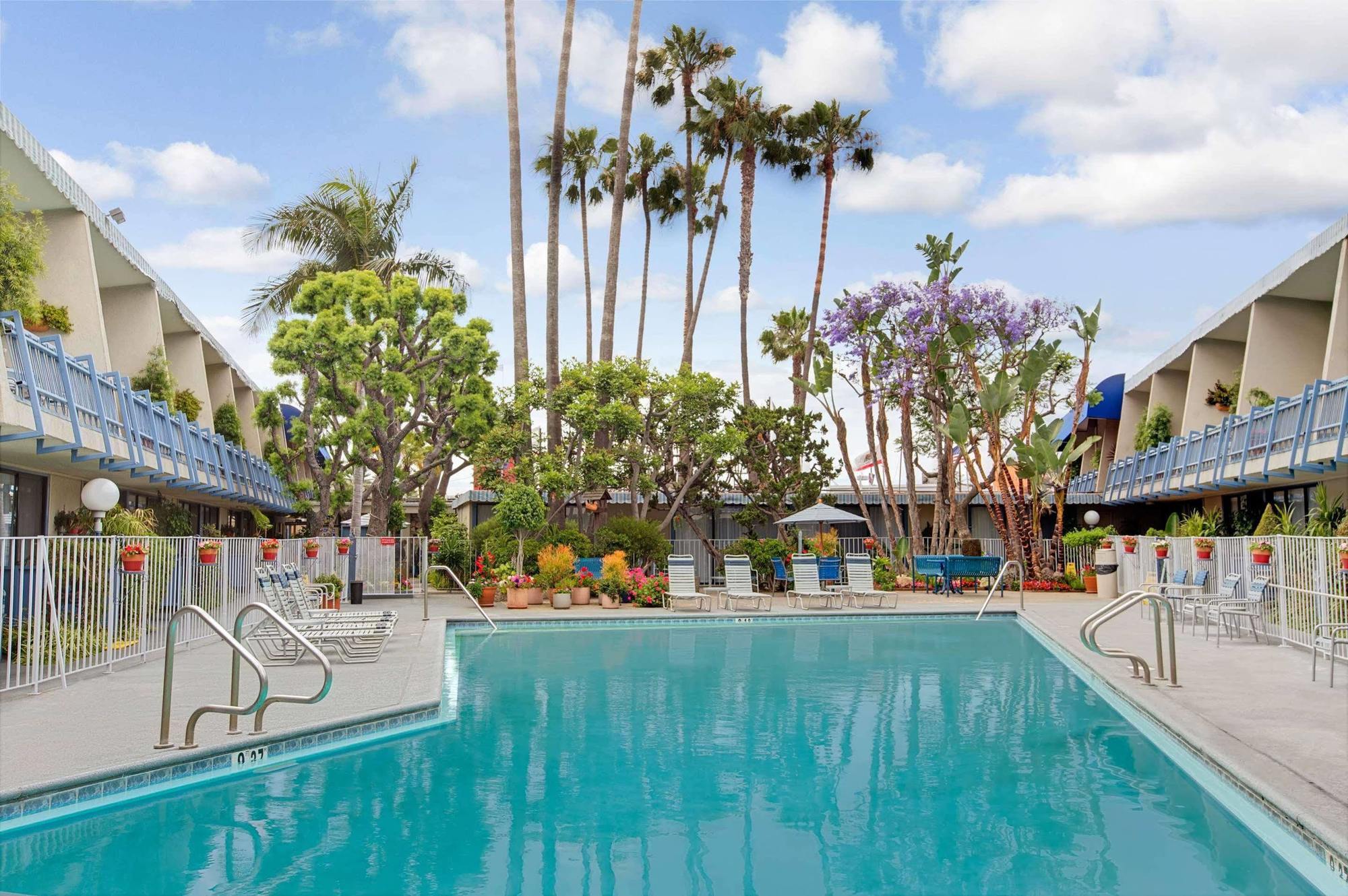 Travelodge Hotel At Lax Λος Άντζελες Εξωτερικό φωτογραφία