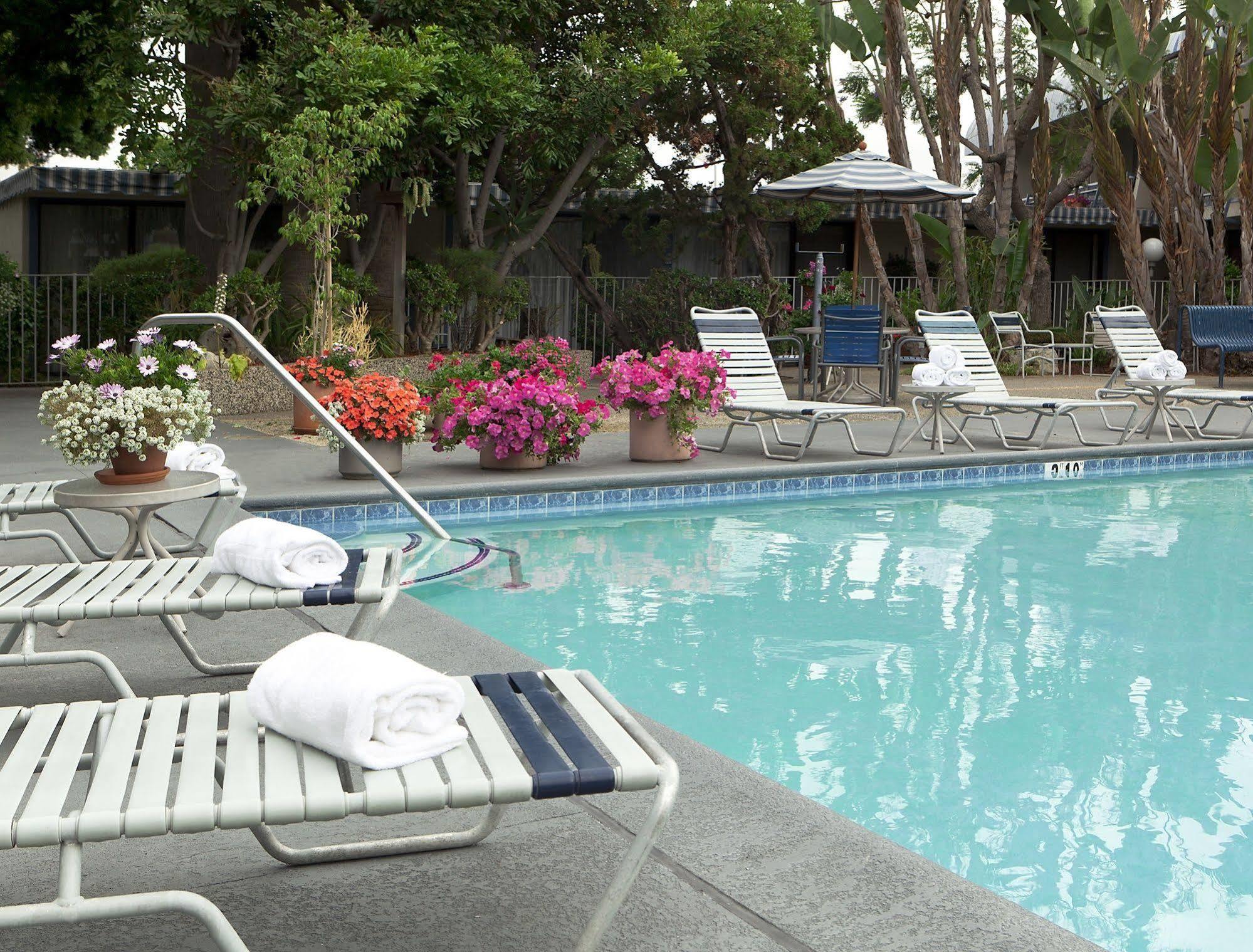 Travelodge Hotel At Lax Λος Άντζελες Εξωτερικό φωτογραφία
