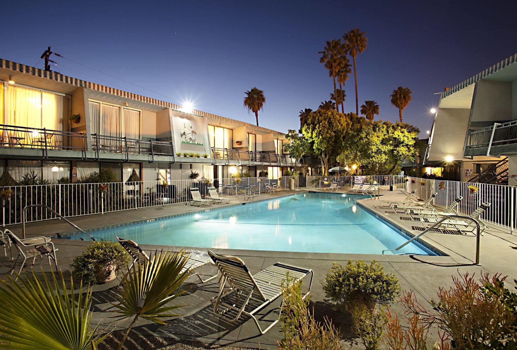 Travelodge Hotel At Lax Λος Άντζελες Ανέσεις φωτογραφία